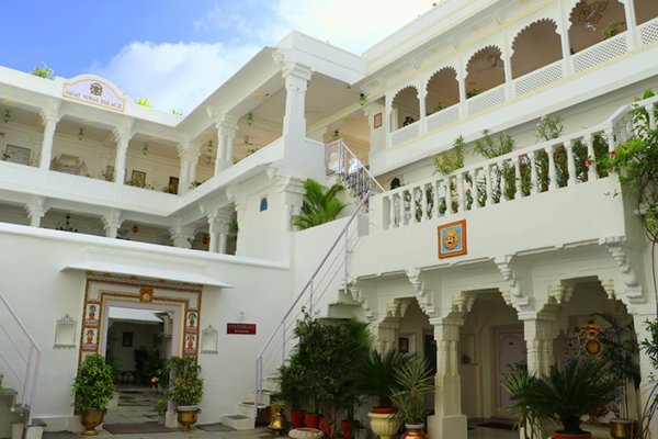 Hotel Jagat Niwas